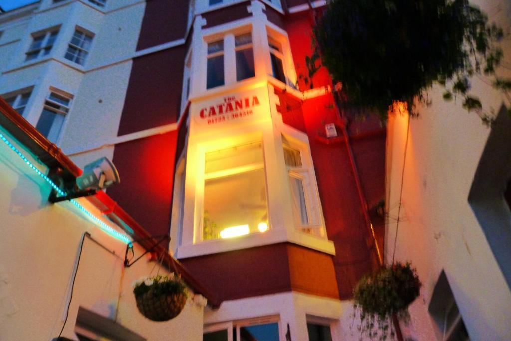 Hotel Catania Scarborough Esterno foto